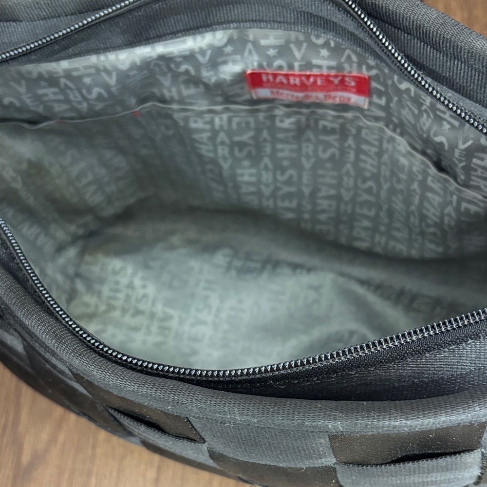 Harveys x Mercedes Benz Black Woven Seatbelt Shoulder Bag Rare Collab - Picture 7 of 16